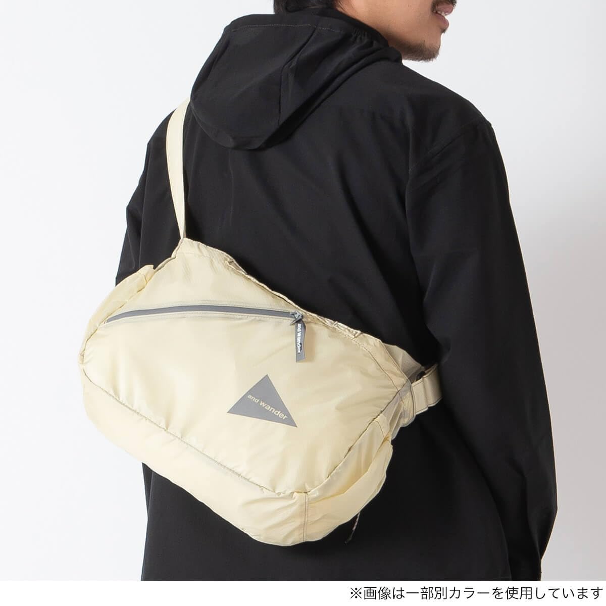 Amazon | [and wander] アンドワンダー シルショルダーバッグ d.ピンク